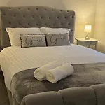 Top Room Shared House